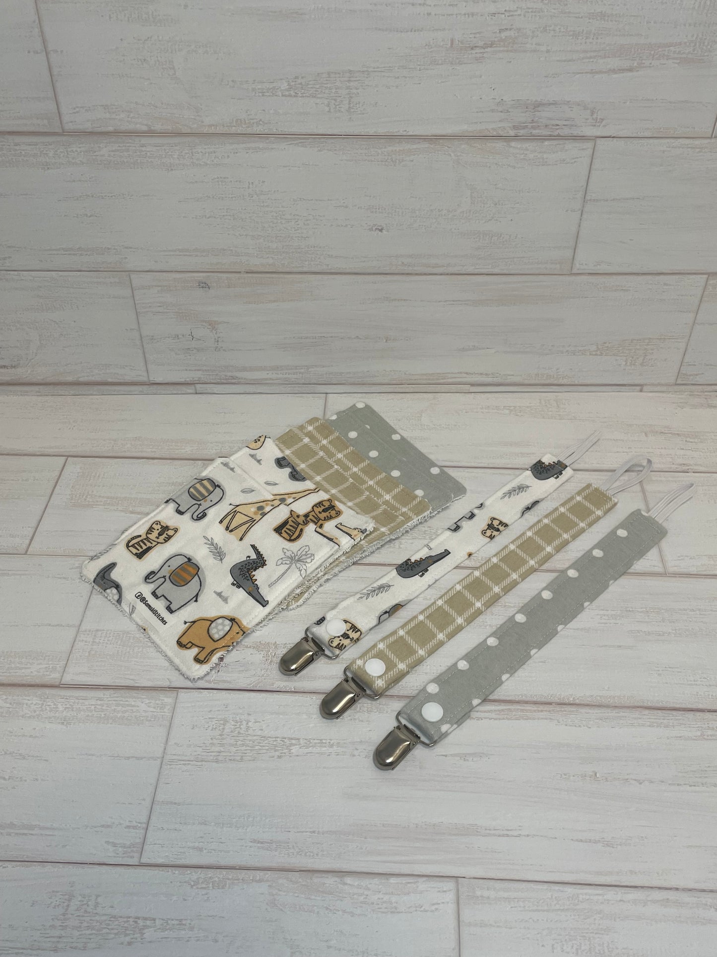Tan and Grey Neutral Animals Medium Bundle