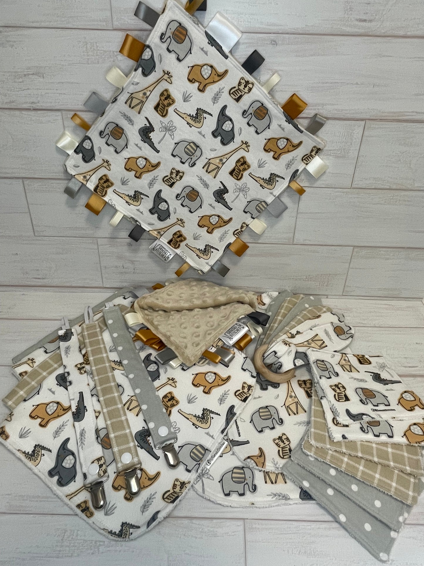 Tan and Grey Neutral Animals Medium Bundle