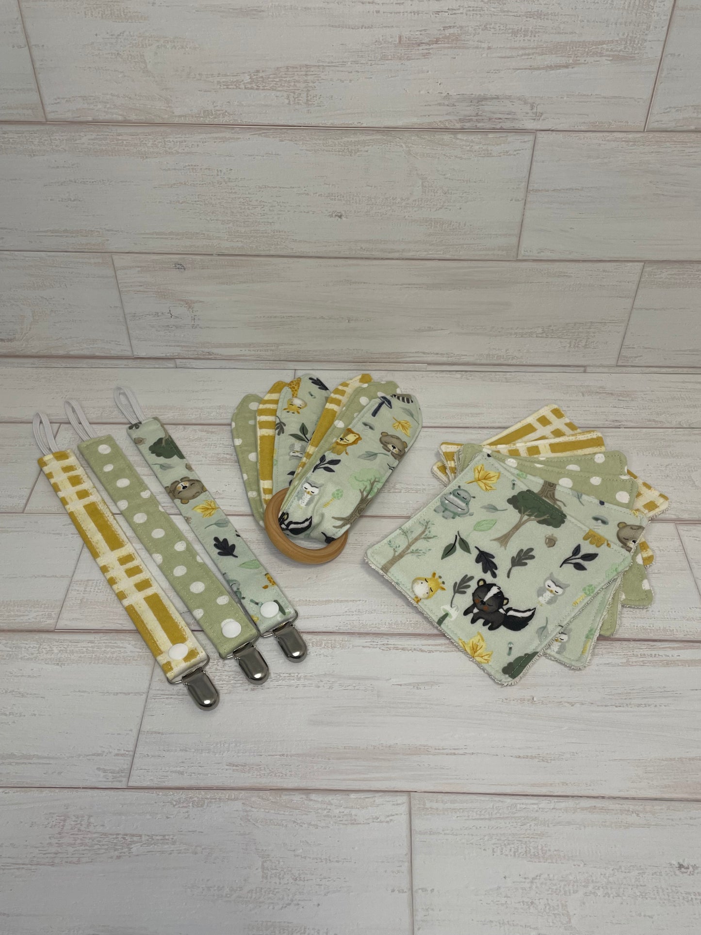 Mint Neutral Animals Medium Bundle