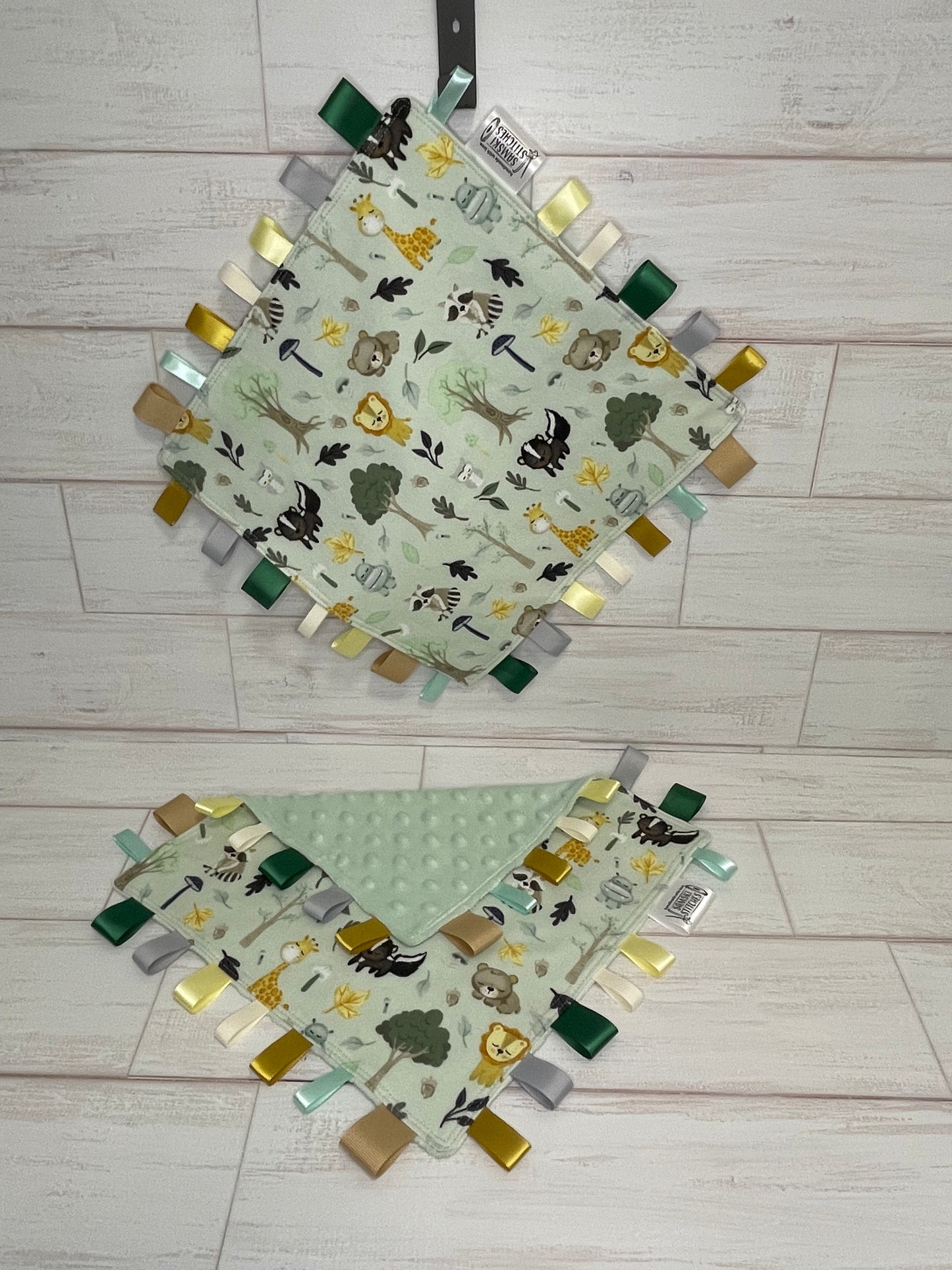 Mint Neutral Animals Medium Bundle