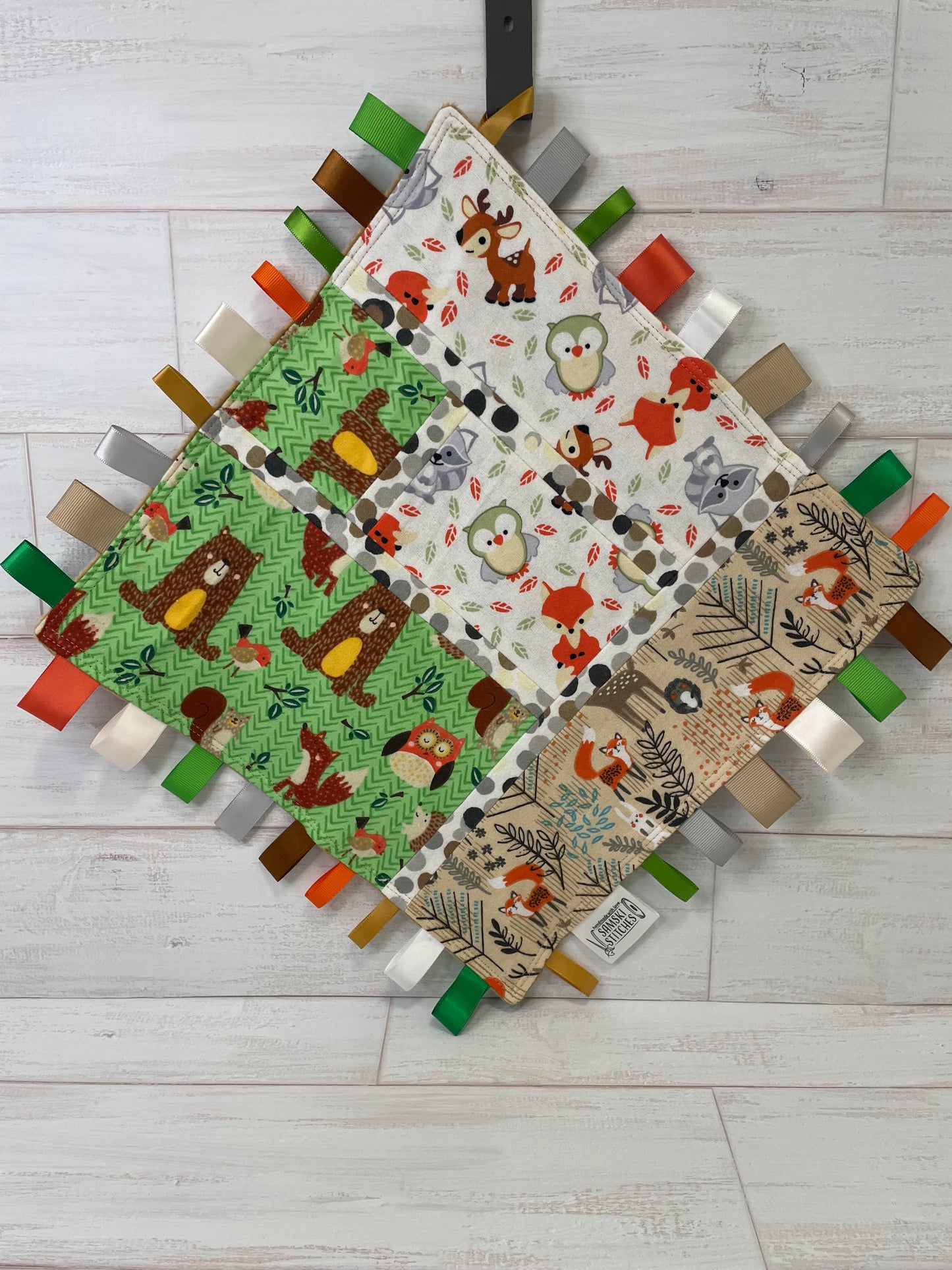 Multi-Woodlands Animals Sensory Taglet