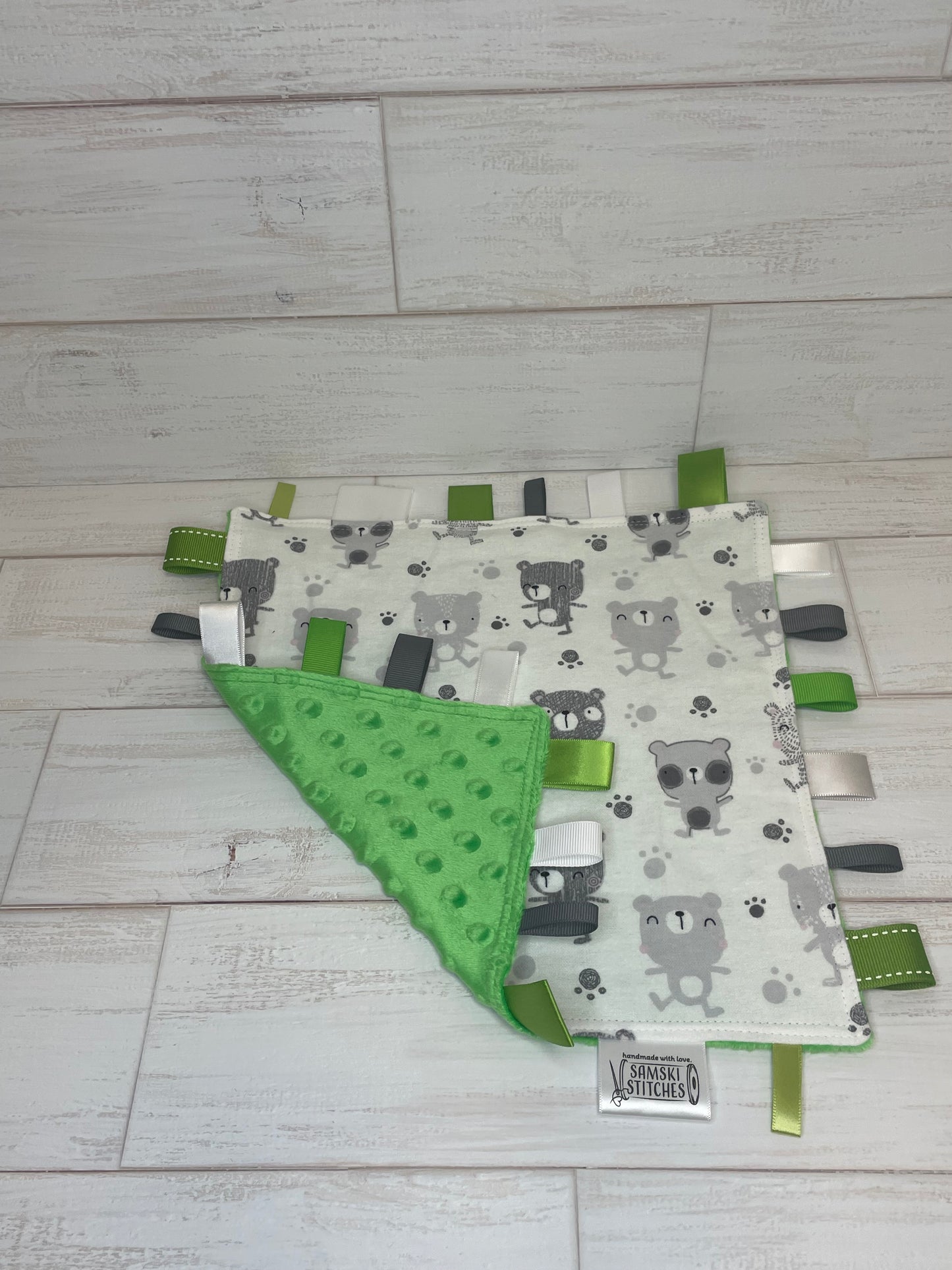 Monochrome Bear & Green Taglet Set of 2