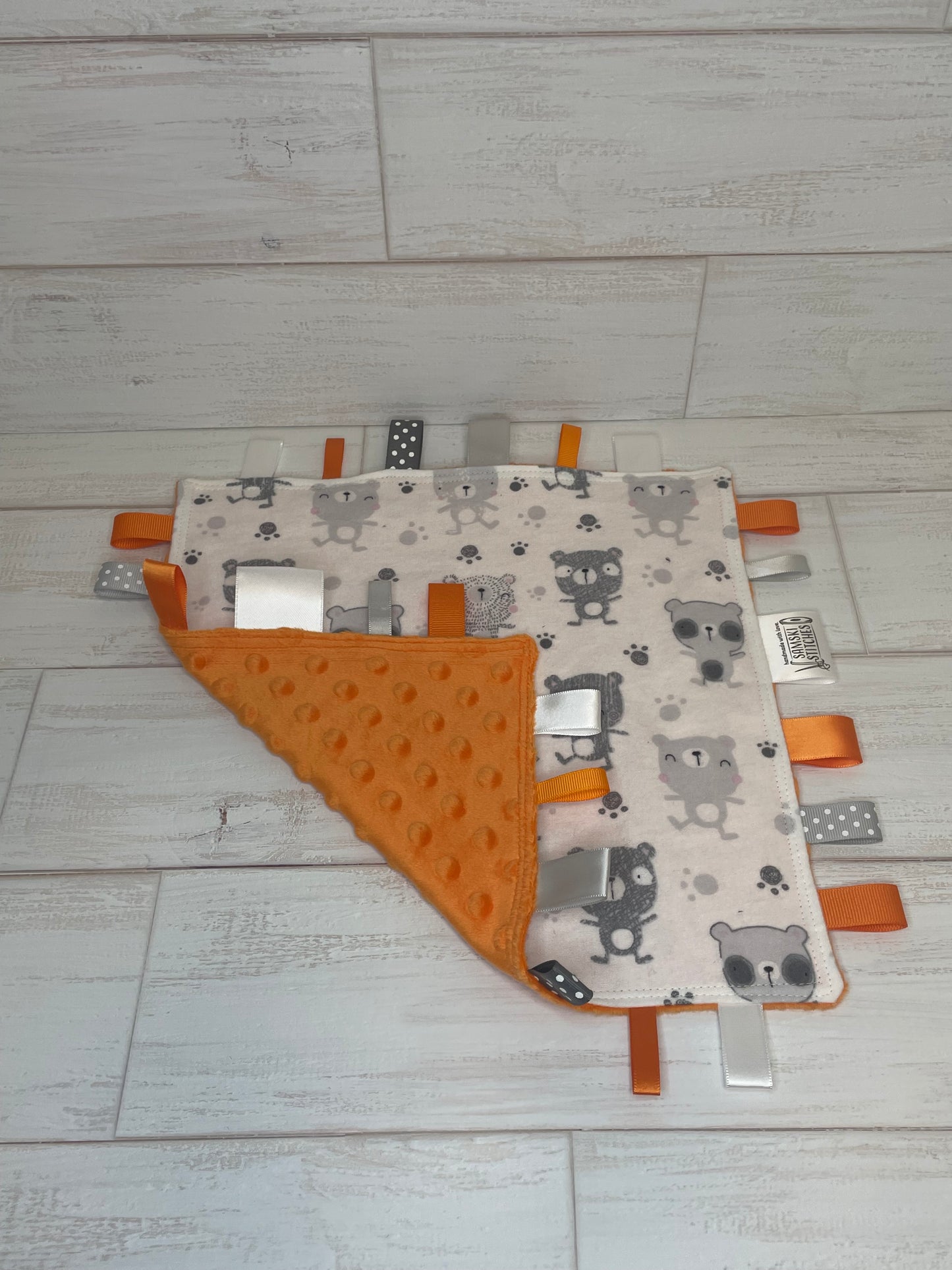 Monochrome Bear & Orange Taglet