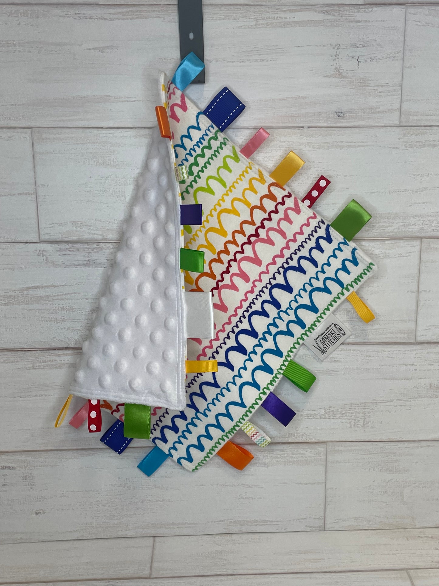 Rainbow Lines Taglet