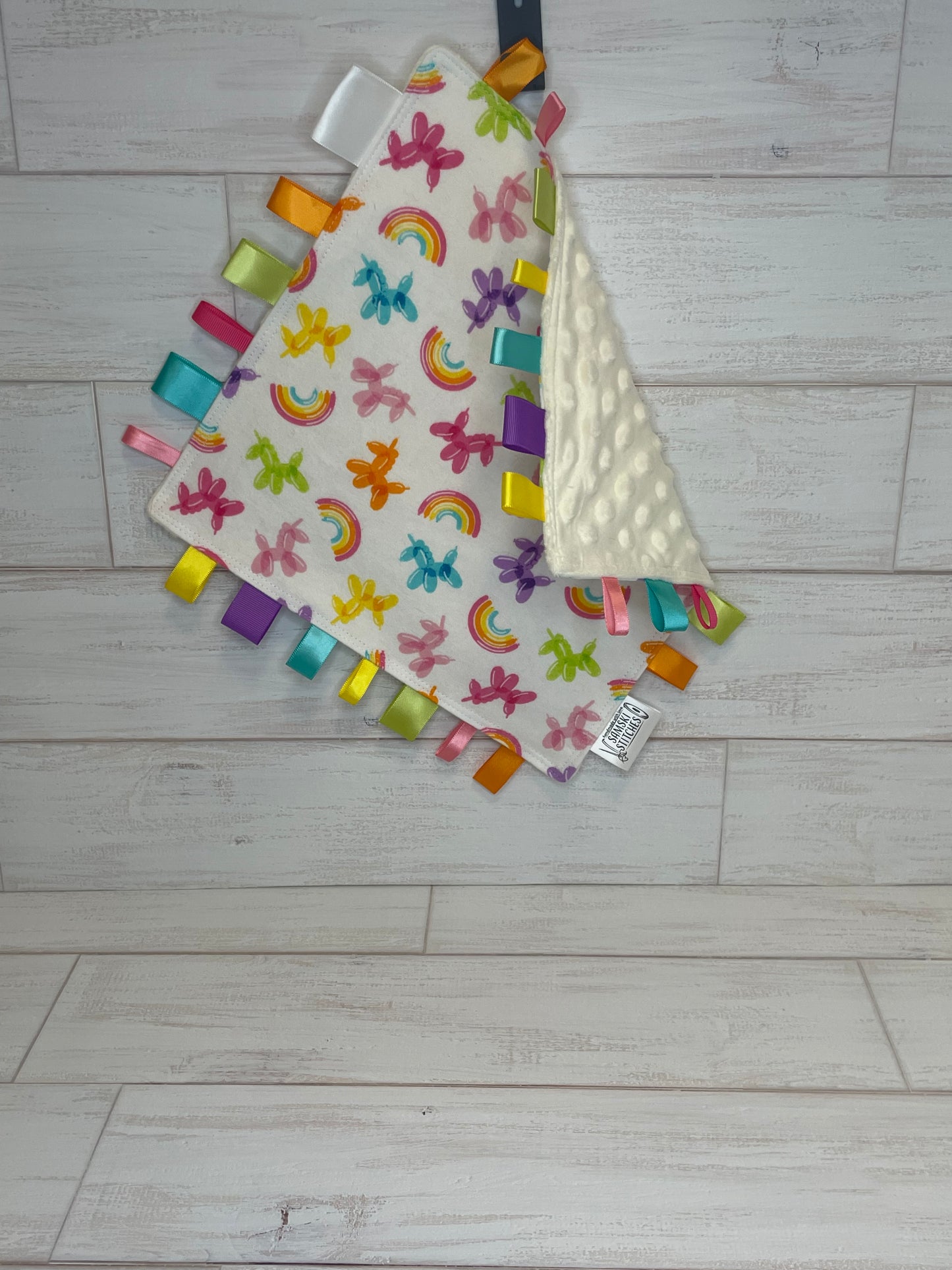 Balloon Animals Sensory Taglet