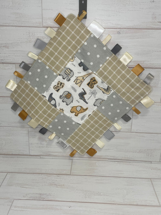 Neutral Animals Quilted Sensory Taglet